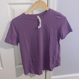 Purple lululemon tee shirt
